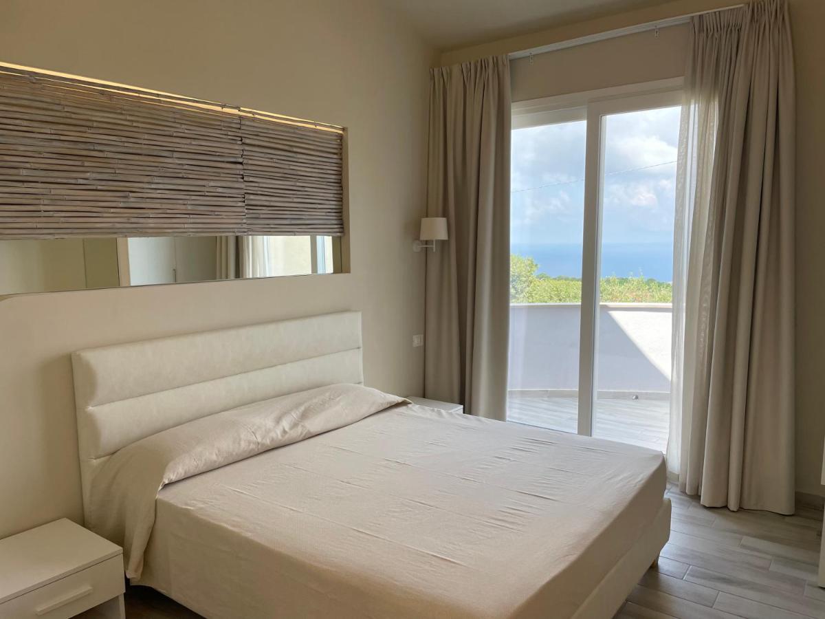 Borgo San Cosmo Tropea Bed & Breakfast Brattiro Eksteriør bilde