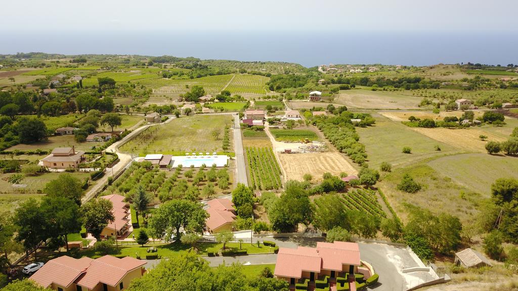 Borgo San Cosmo Tropea Bed & Breakfast Brattiro Eksteriør bilde
