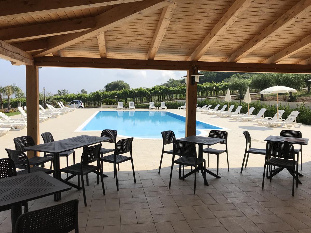 Borgo San Cosmo Tropea Bed & Breakfast Brattiro Eksteriør bilde